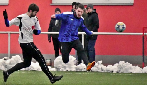 muži A, první přípravné utkání roku 2023, TJ Dvůr Králové n. L. - FK Jaroměř, 21.1.2023, foto: Václav Mlejnek